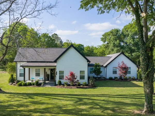 3137 Old Salem Rd, Murfreesboro, TN 37128