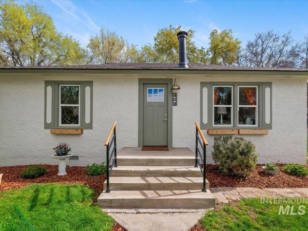 424 8th St N, Nampa, ID 83687