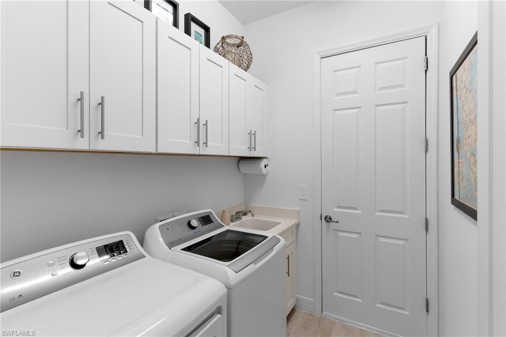 14619 Blue Bay Cir, Fort Myers, FL 33913 Photo