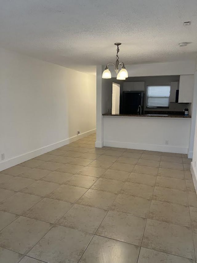 1453 Lake Crystal Drive, Unit B, West Palm Beach, FL 33411 Photo