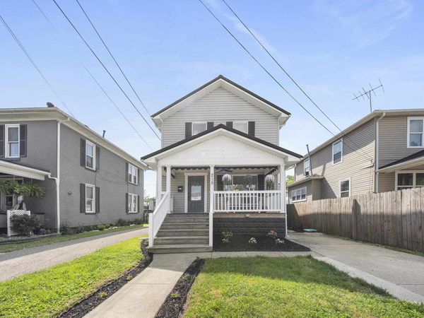 215 Amanda , Russell, KY 41169
