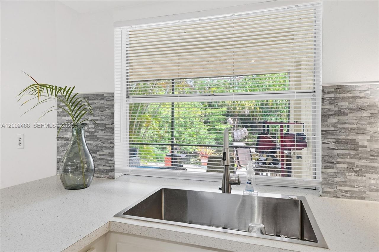 4309 Coral Springs Dr , Unit 2G, Coral Springs, FL 33065 Photo