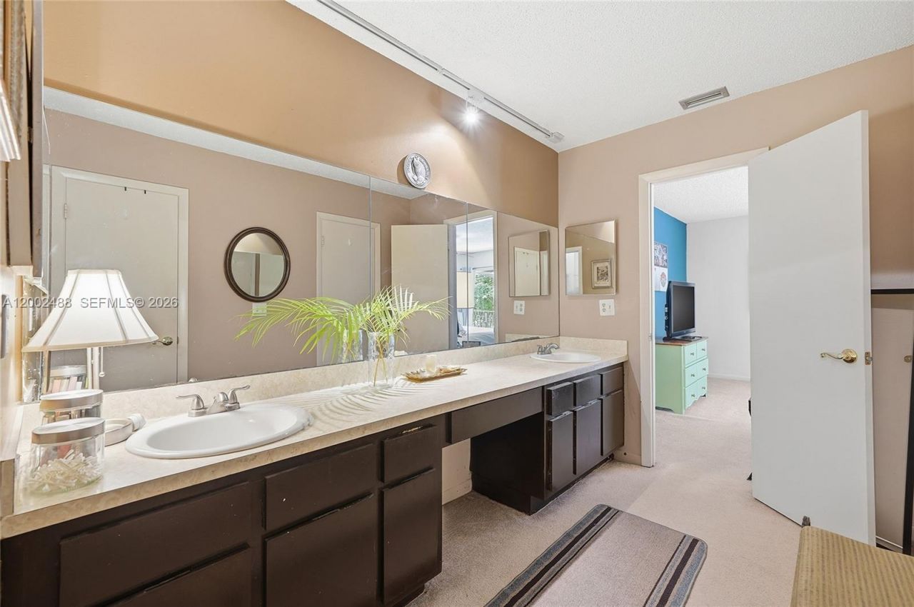 4309 Coral Springs Dr , Unit 2G, Coral Springs, FL 33065 Photo