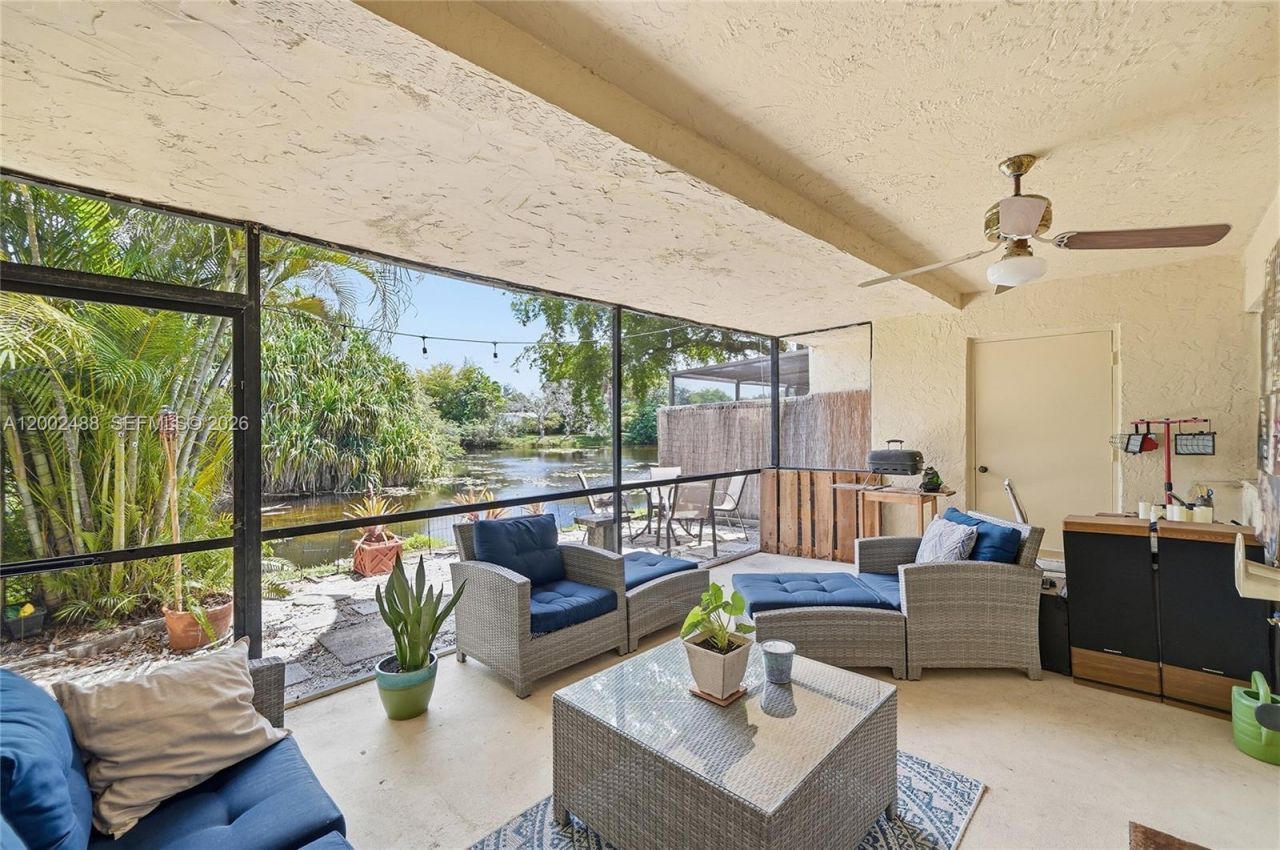 4309 Coral Springs Dr , Unit 2G, Coral Springs, FL 33065 Photo