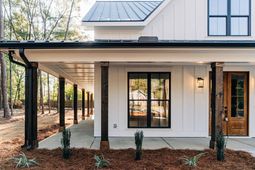 143 Harvest Way photo 4