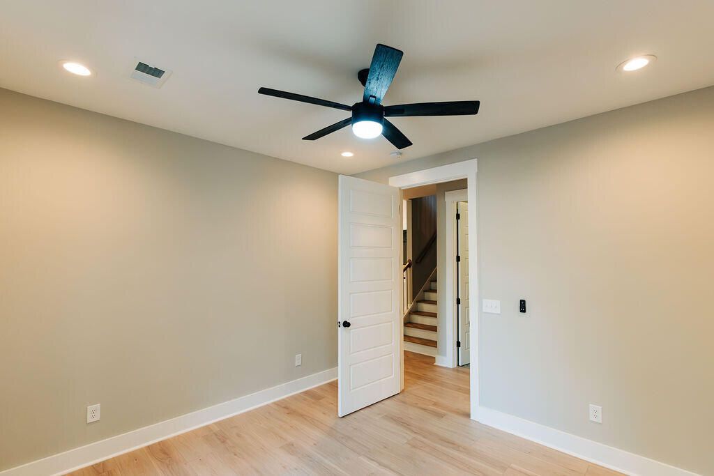 143 Harvest Way Photo 46