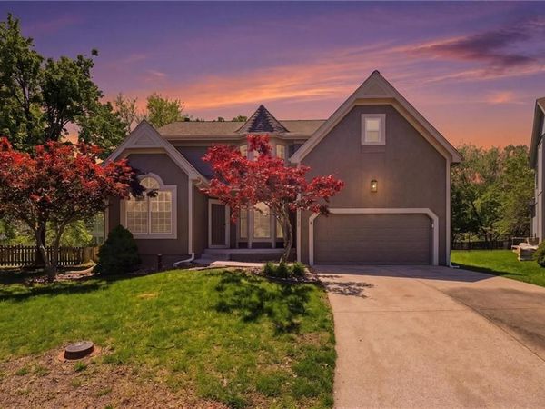 12135 GOODMAN Street, Overland Park, KS 66213