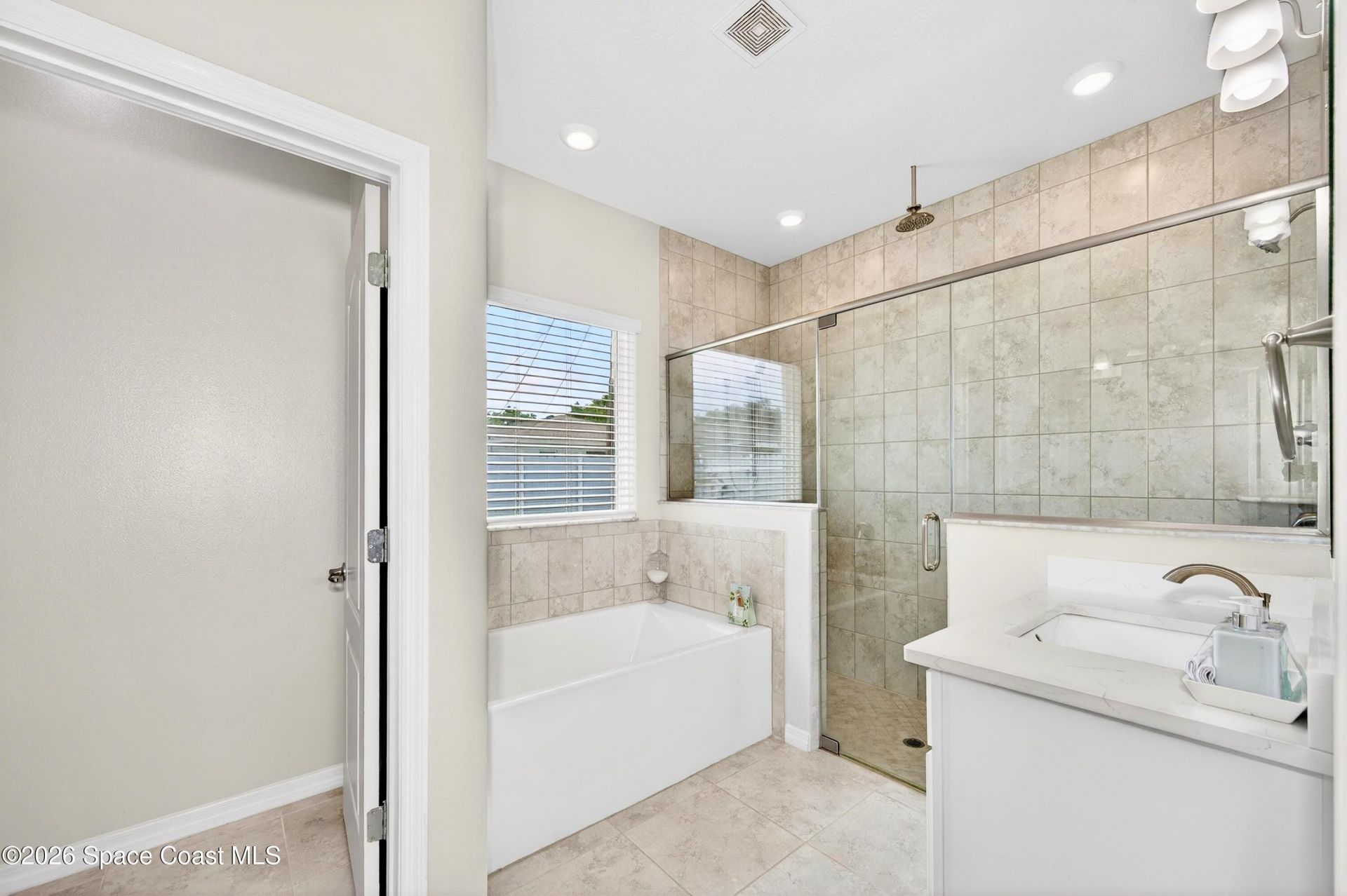 8236 100th Avenue, Vero Beach, FL 32967 Photo