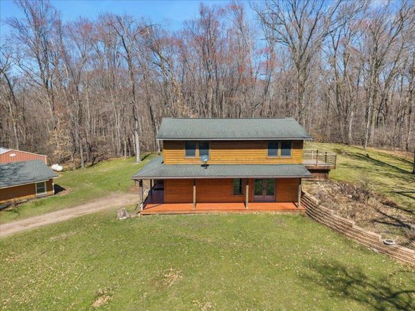 624 220th Avenue , Somerset, WI 54025