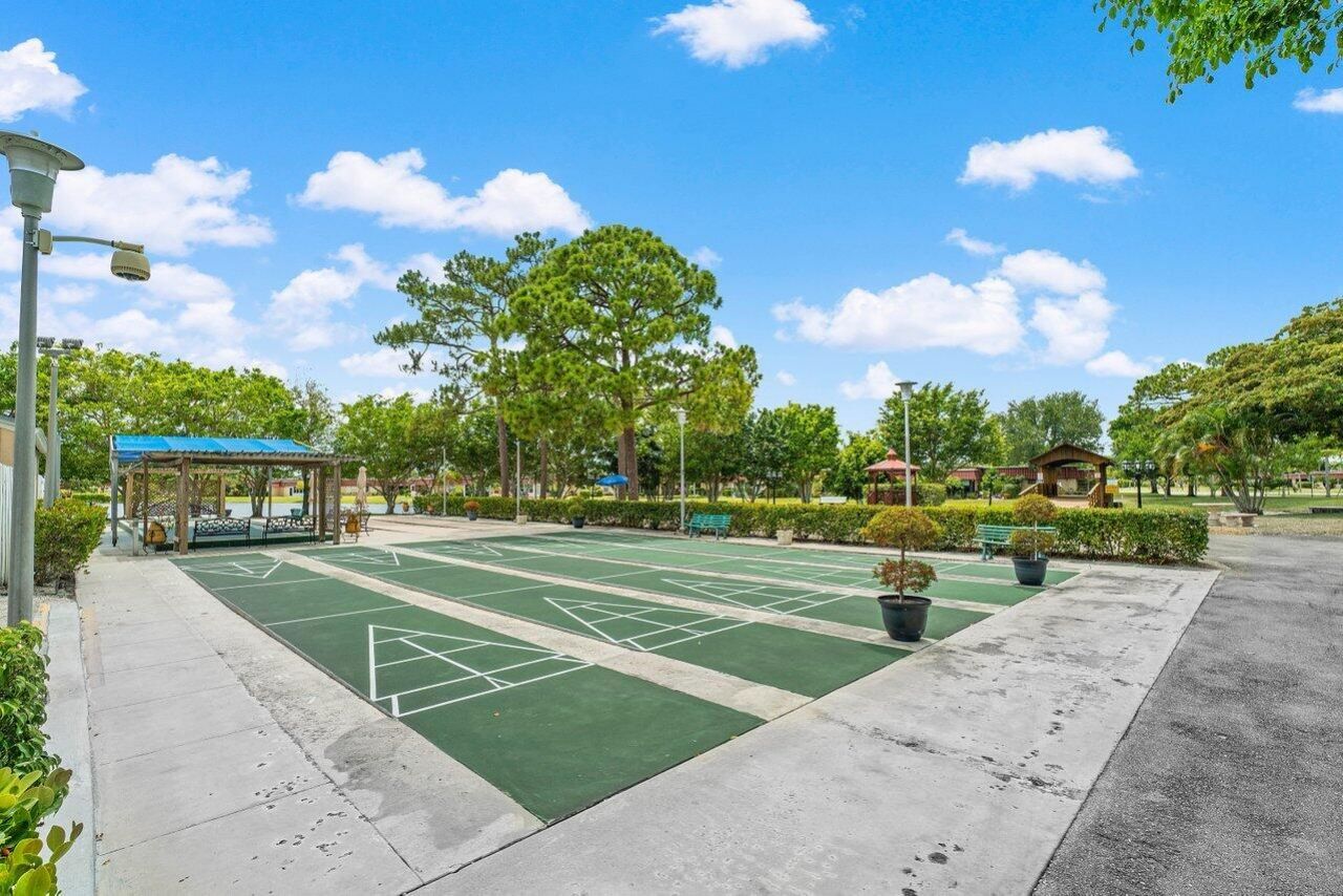 852 Salem Lane, Lake Worth, FL 33467 Photo