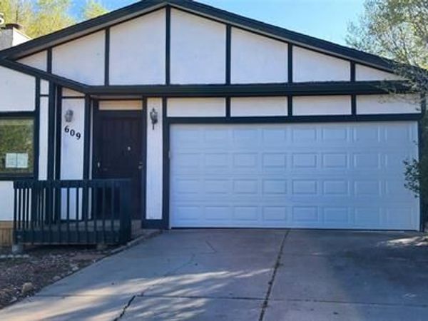609 Autumn Place, Fountain, CO 80817