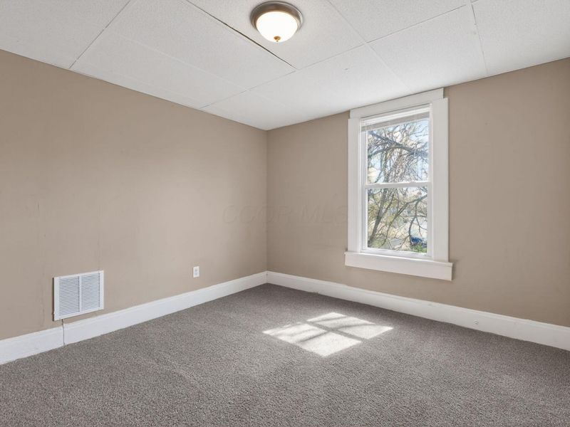 1589 Genessee Avenue , Columbus, OH 43211 Photo 13