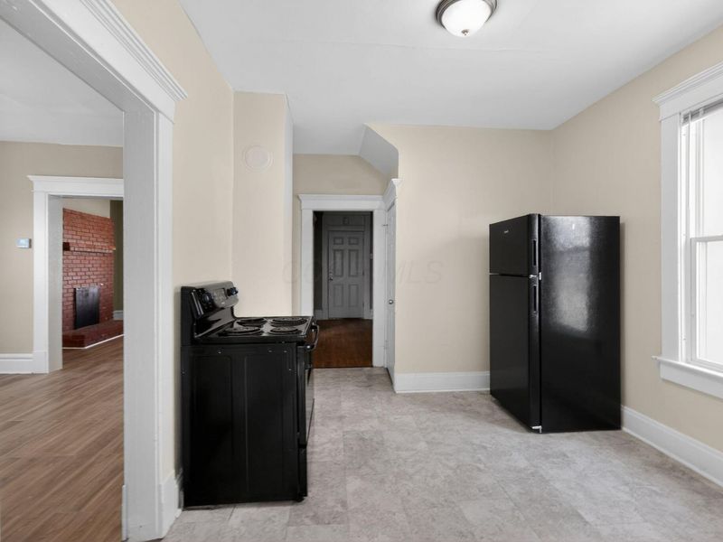 1589 Genessee Avenue , Columbus, OH 43211 Photo 16