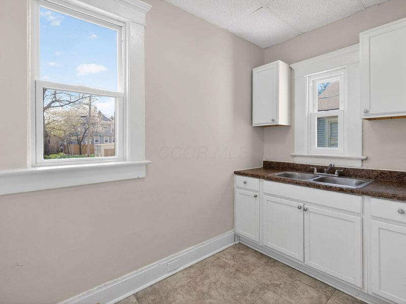 1589 Genessee Avenue , Columbus, OH 43211 Photo 18