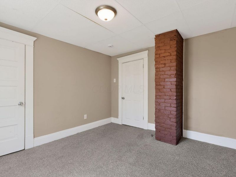 1589 Genessee Avenue , Columbus, OH 43211 Photo 19