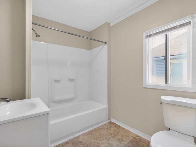 1589 Genessee Avenue , Columbus, OH 43211 Photo 21