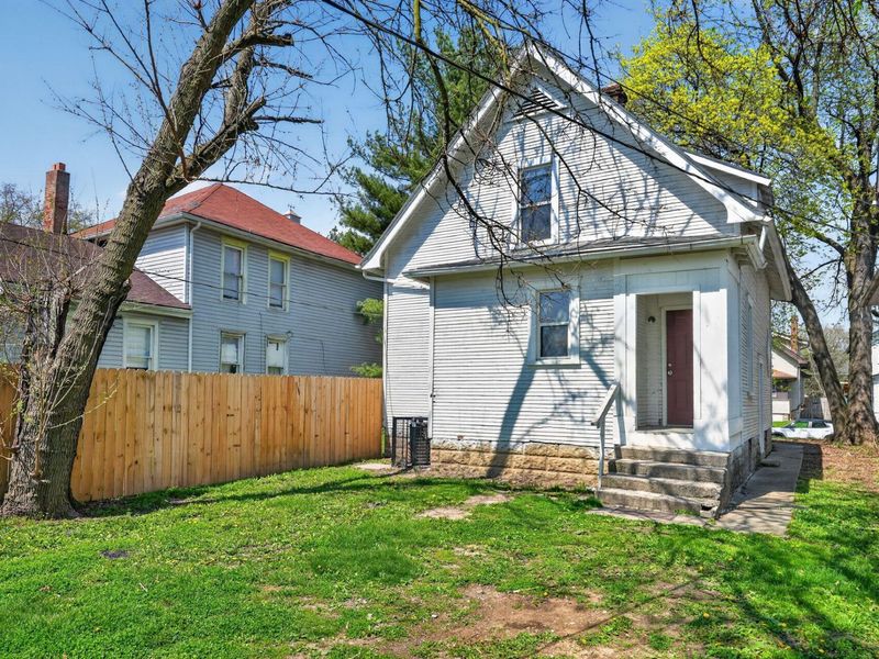 1589 Genessee Avenue , Columbus, OH 43211 Photo 6