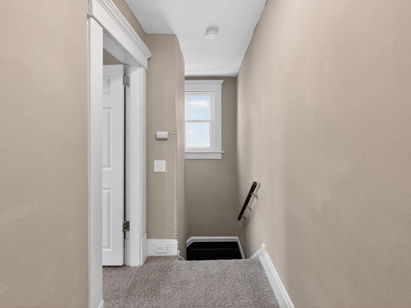 1589 Genessee Avenue , Columbus, OH 43211 Photo 8
