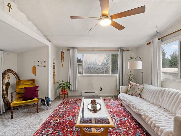 2587 Selwyn Rd , Unit 11, Langford, BC V9B 4V4