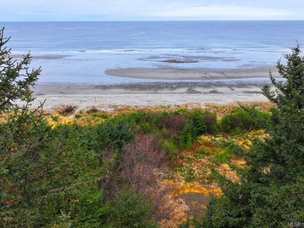 12531 Tow Hill Rd , Masset, BC V0T 1M0