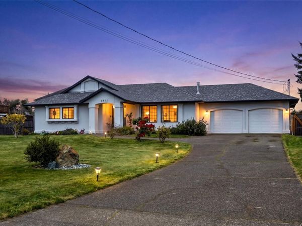 1955 Caldwell Rd , Sooke, BC V9Z 0P6