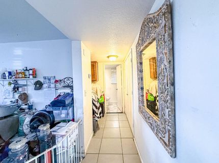 8518 Delahye Cir, Sacramento, CA 95828 Photo