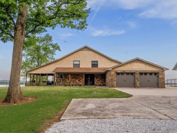 550 Co Rd 33, Killen, AL 35645