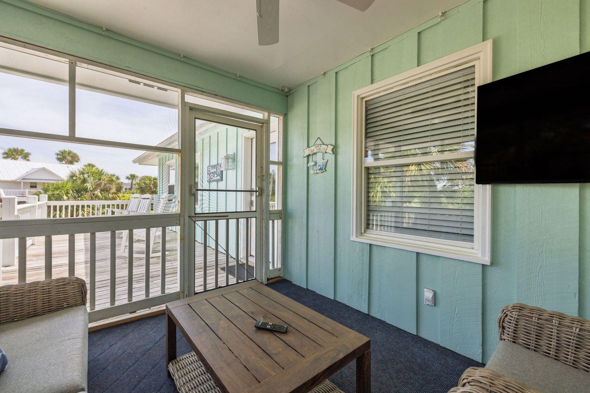 503 Pompano Street Photo 7