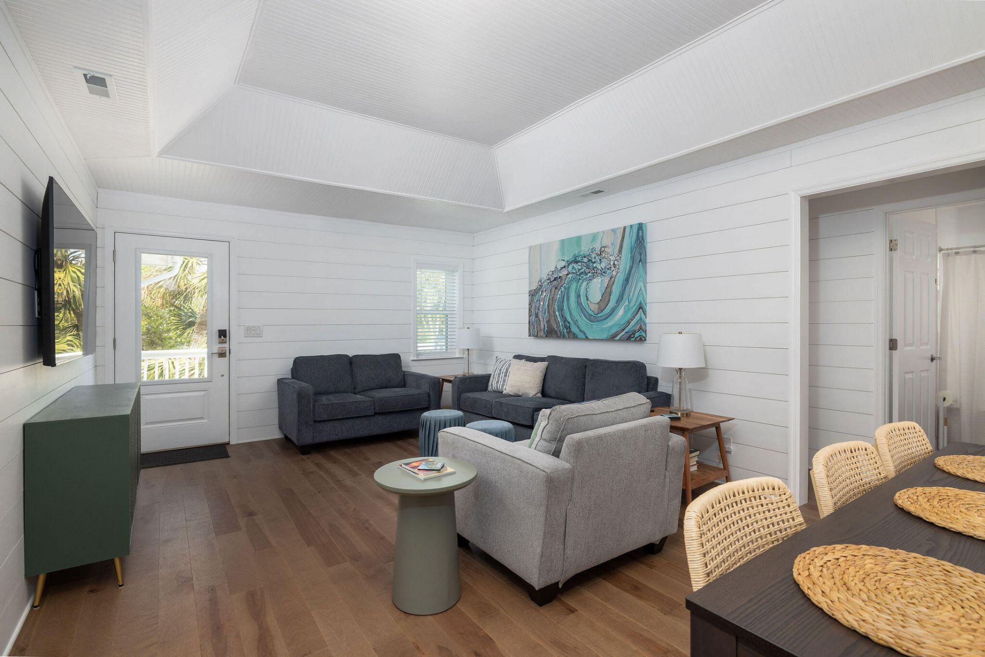 503 Pompano Street Photo 8