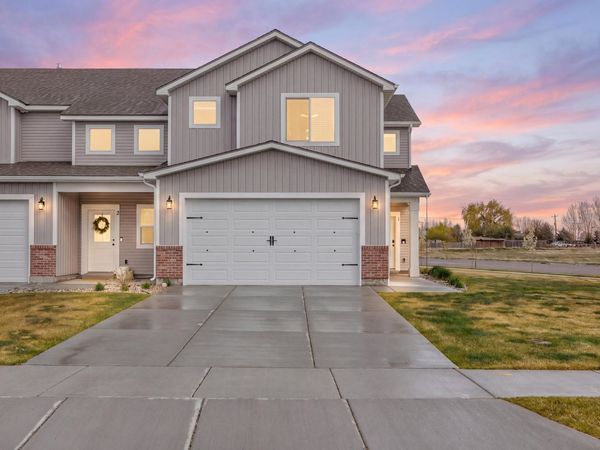 1200 Jaylee Dr, Rigby, ID 83442