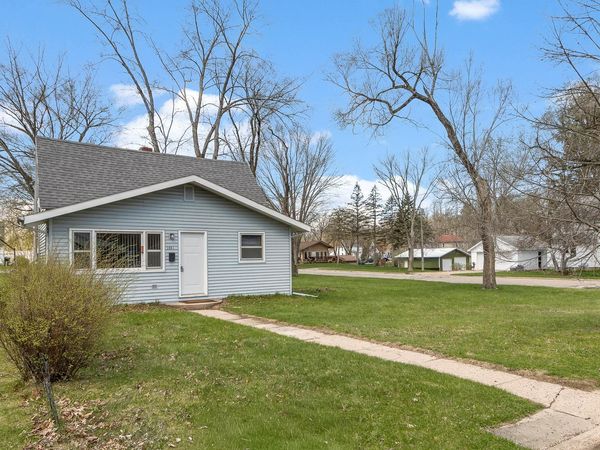 1031 Vine Street, Wisconsin Dells, WI 53965