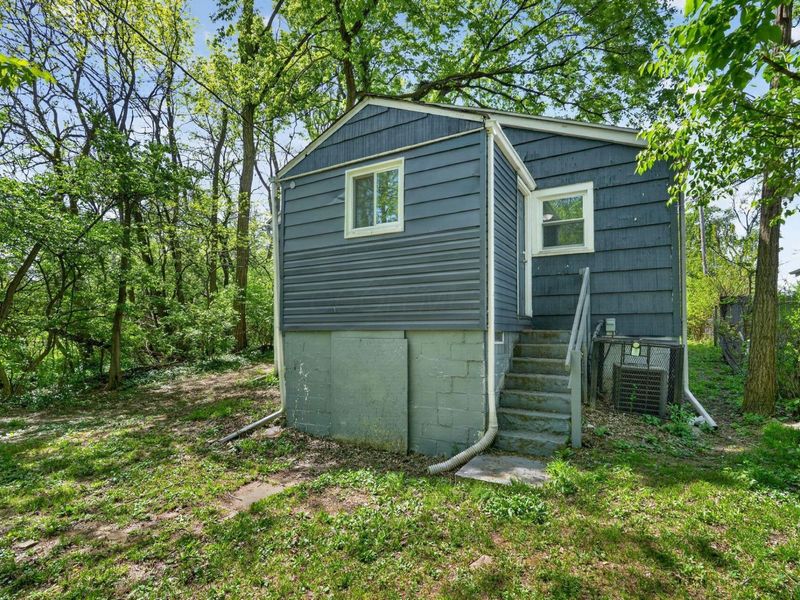 146 Wrexham Avenue, Columbus, OH 43223 Photo 3