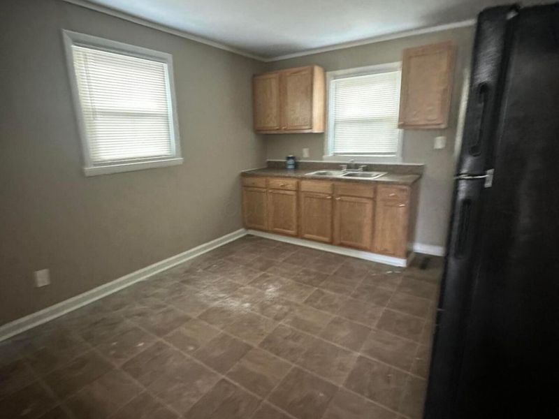 146 Wrexham Avenue , Columbus, OH 43223 Photo 5