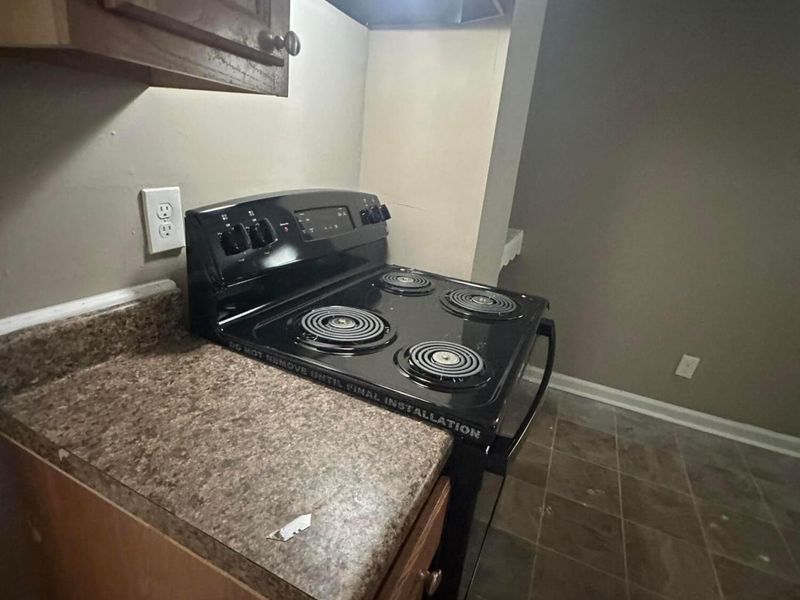 146 Wrexham Avenue , Columbus, OH 43223 Photo 6