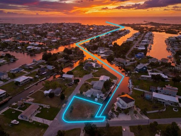 3463 PARAGON TERRACE , HERNANDO BEACH, FL 34607