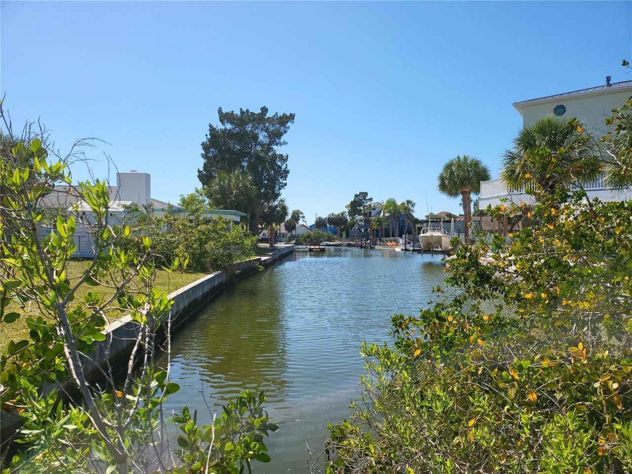 3463 Paragon Terrace , Hernando Beach, FL 34607 Photo