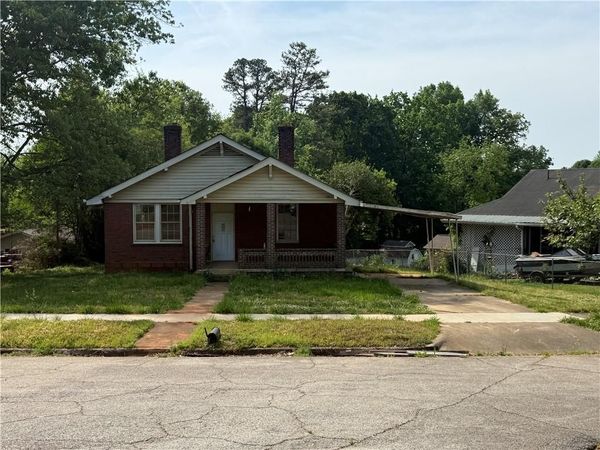 22 C Avenue, Gainesville, GA 30504