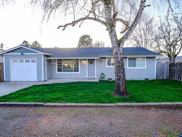 4765 Swegle Rd NE, Salem, OR 97301