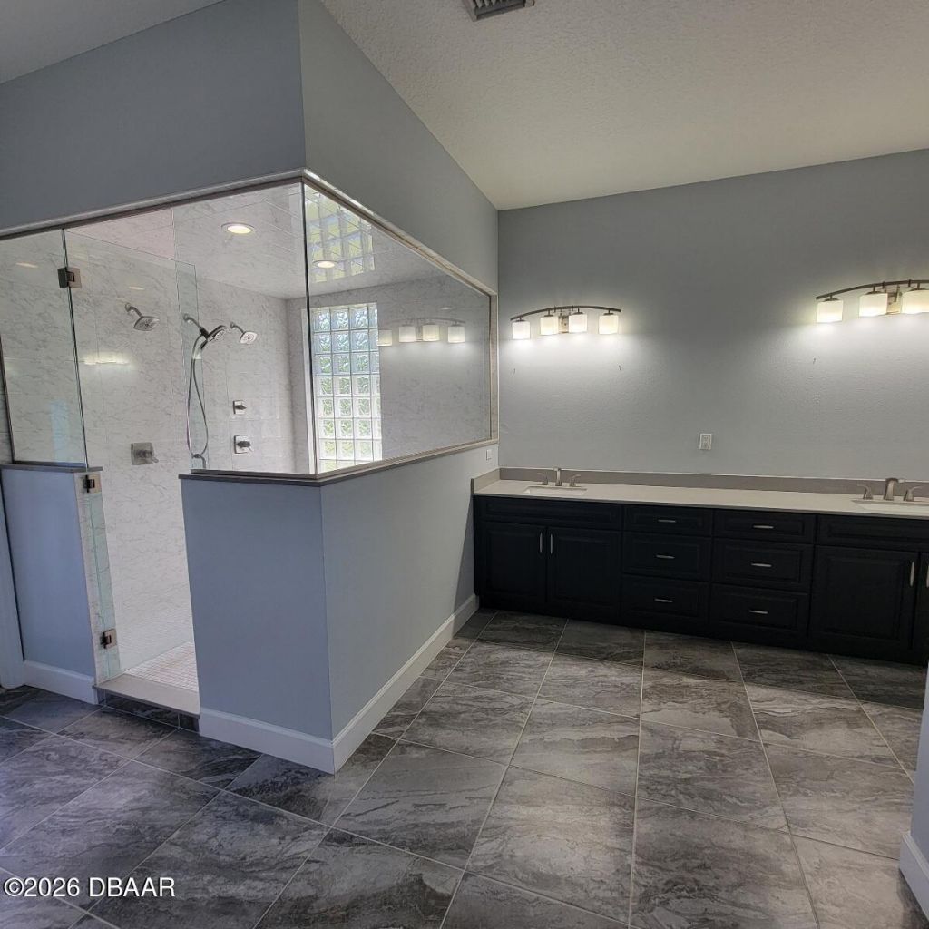 1975 Spruce Creek Circle, Unit N, Port Orange, FL 32128 Photo