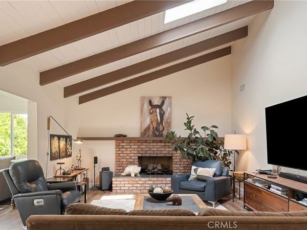 1327 San Julian Dr, San Marcos, CA 92078