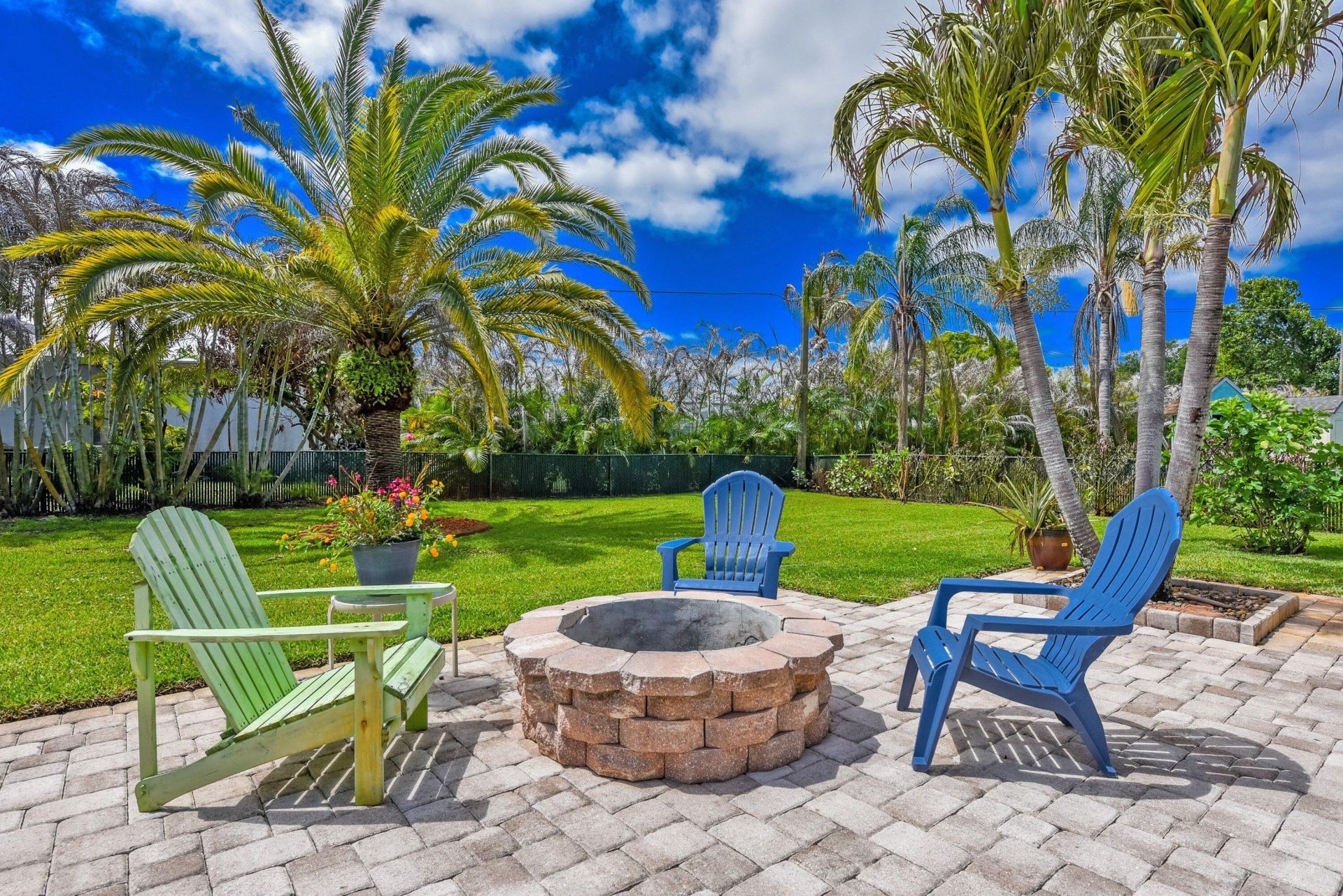 1172 SE Menores, Port Saint Lucie, FL 34952 Photo