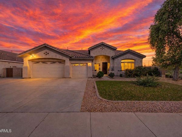 8663 W YUKON Drive, Peoria, AZ 85382