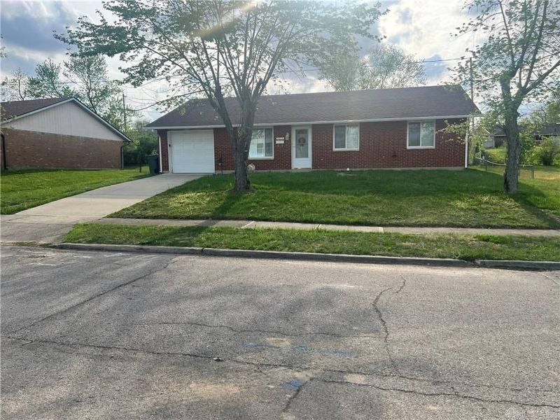 1211 Glennelle Drive, Dayton, OH 45417 Photo 2