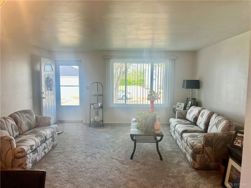 1211 Glennelle Drive, Dayton, OH 45417 Photo 3