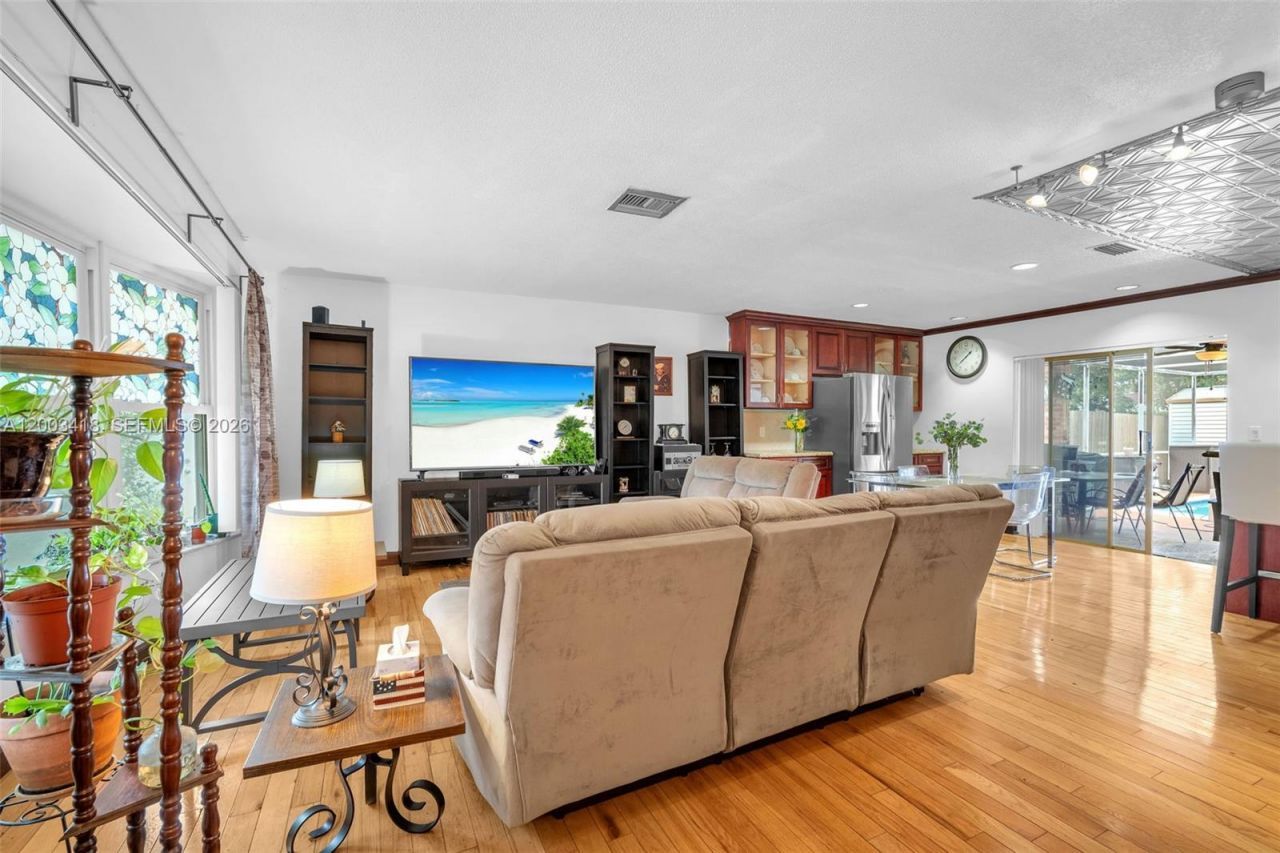 1911 N 53rd Ave , Hollywood, FL 33021 Photo