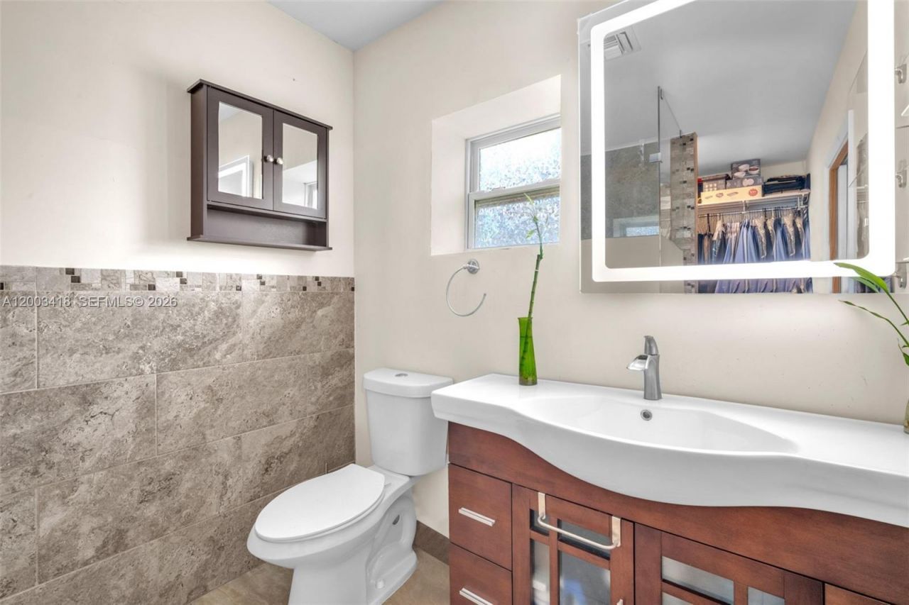 1911 N 53rd Ave , Hollywood, FL 33021 Photo