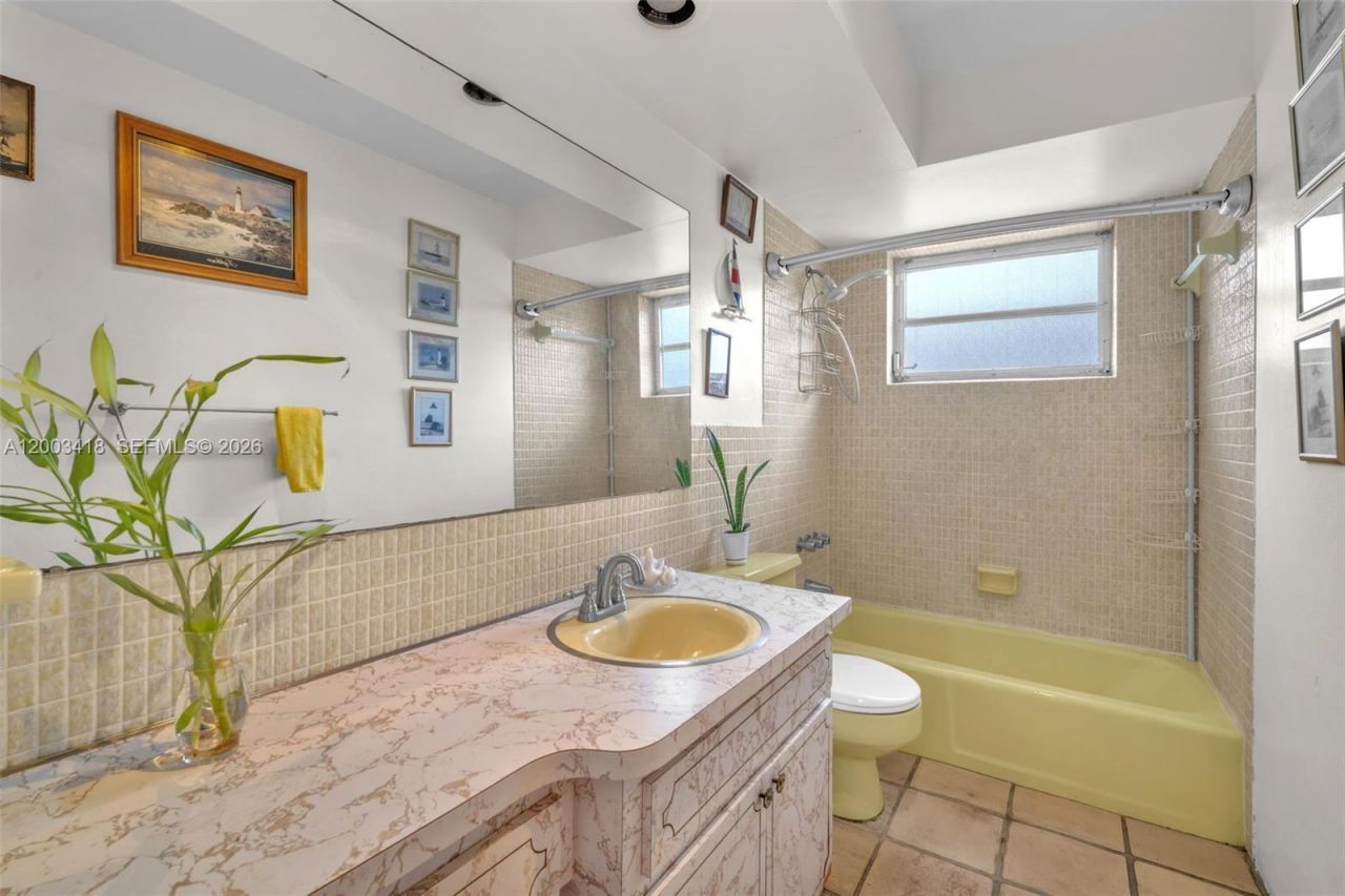 1911 N 53rd Ave , Hollywood, FL 33021 Photo