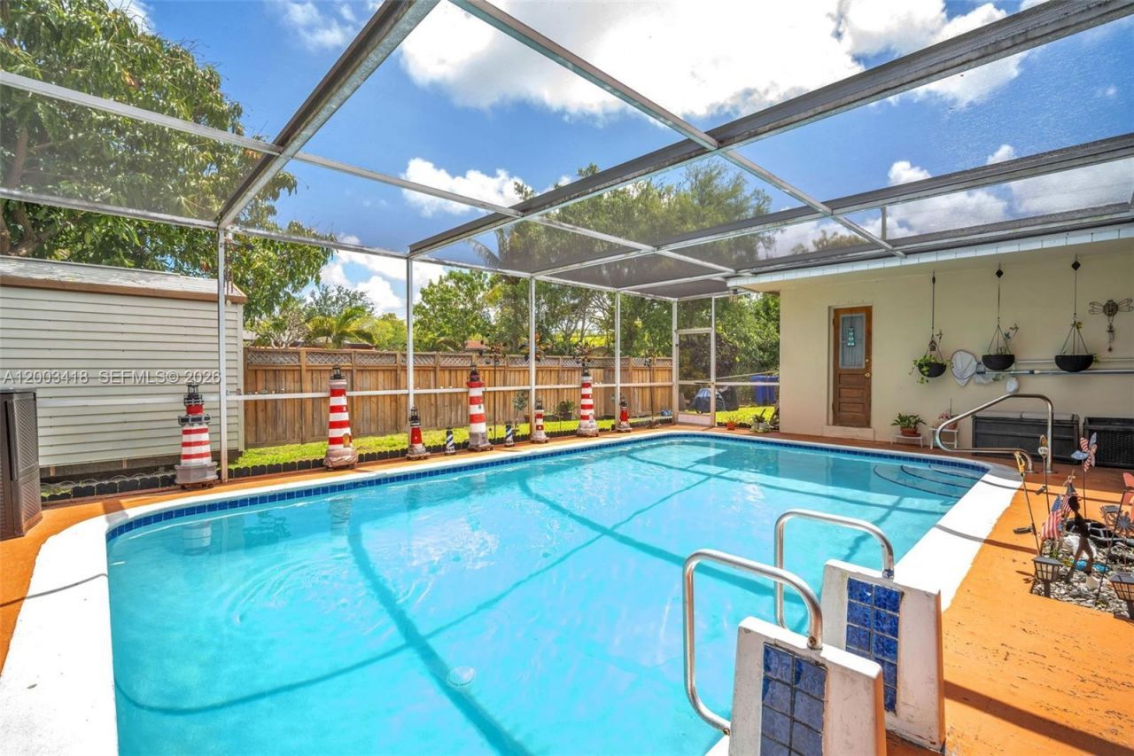 1911 N 53rd Ave , Hollywood, FL 33021 Photo