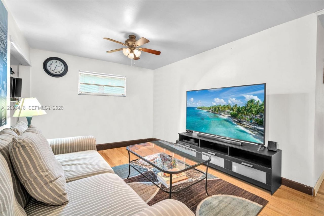 1911 N 53rd Ave, Hollywood, FL 33021 Photo