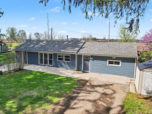 23130 US Highway 12, Sturgis, MI 49091